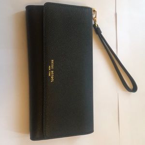 Henri Bendel Wristlet